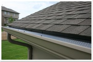 40WtCXQY-300x202 Gutter and Downspout Repair